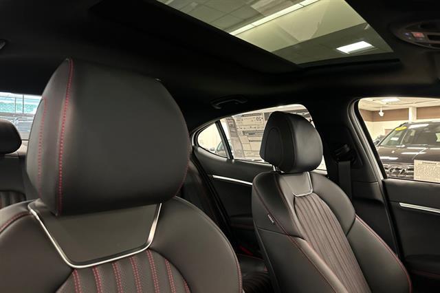 2026 Genesis G70 3.3T RWD Sport Prestige