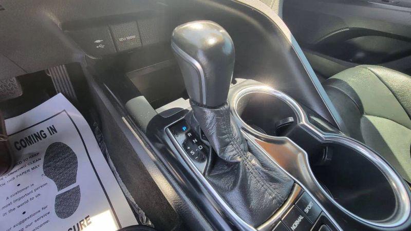 2019 Toyota Camry XSE