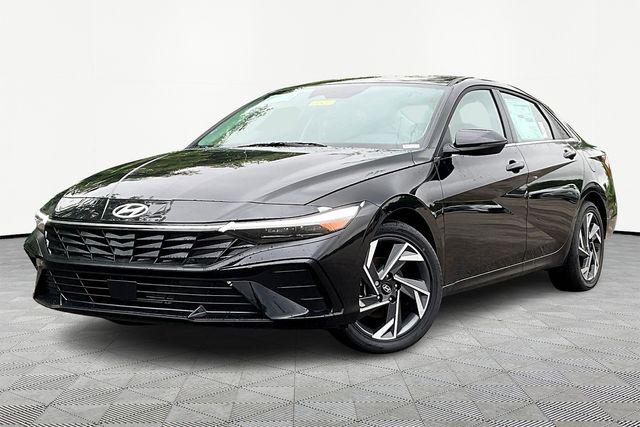 New 2025 Hyundai Elantra For Sale in Olive Branch, MS
