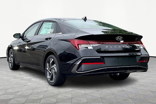 New 2025 Hyundai Elantra For Sale in Olive Branch, MS