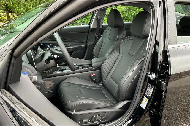 New 2025 Hyundai Elantra For Sale in Olive Branch, MS