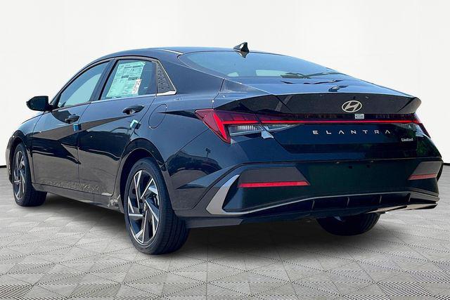 New 2025 Hyundai Elantra For Sale in Olive Branch, MS