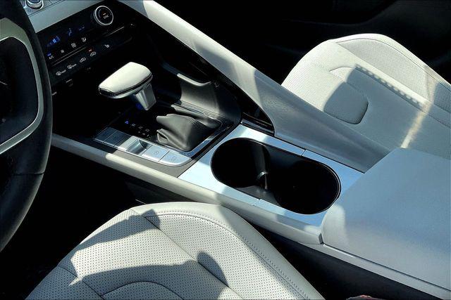 New 2025 Hyundai Elantra For Sale in Olive Branch, MS