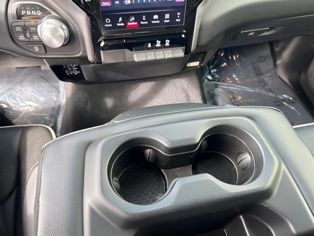 2025 Ram 1500 Laramie Crew Cab 4x4 57 Box