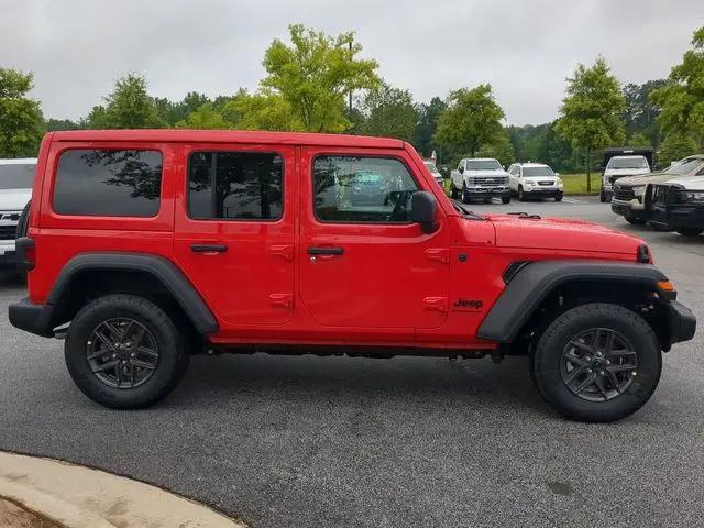 2025 Jeep Wrangler 4-Door Summit 4x4