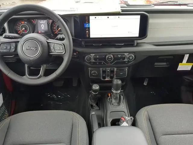 2025 Jeep Wrangler 4-Door Summit 4x4
