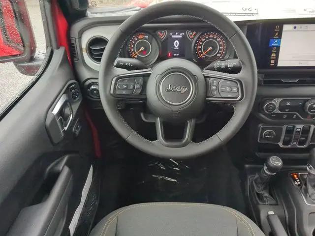 2025 Jeep Wrangler 4-Door Summit 4x4