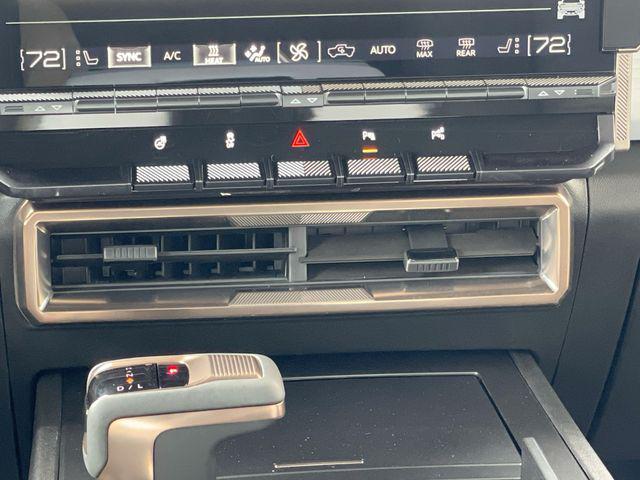 2025 GMC HUMMER EV e4WD 3X