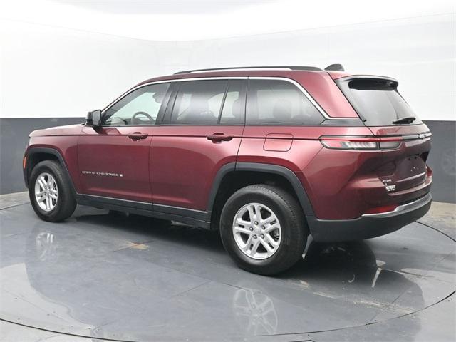 2023 Jeep Grand Cherokee Laredo 4x4