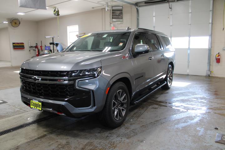 2022 Chevrolet Suburban 4WD Z71