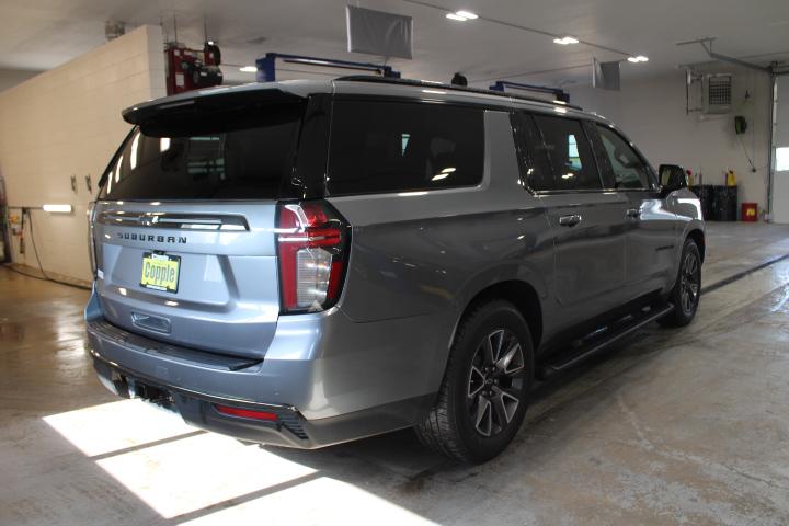 2022 Chevrolet Suburban 4WD Z71