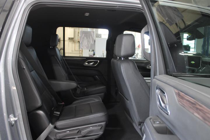 2022 Chevrolet Suburban 4WD Z71