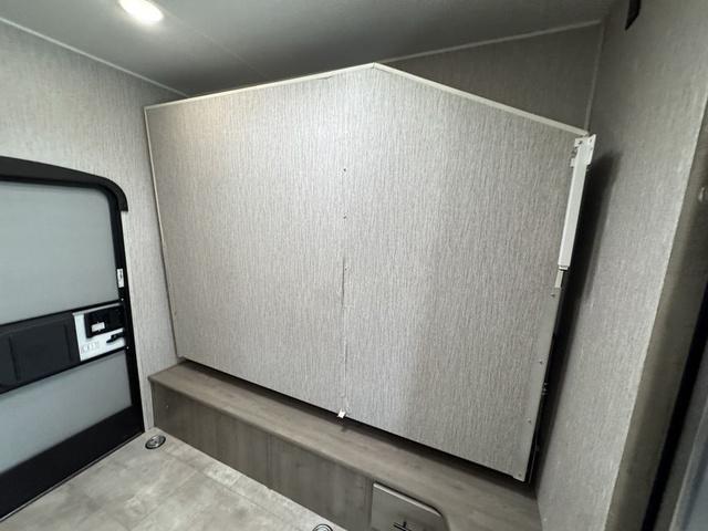2021 Ford E-350 Cutaway Unknown