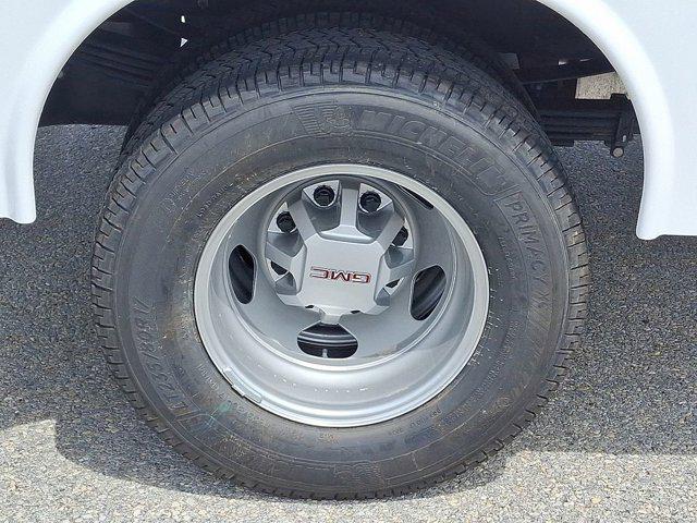 2025 GMC Sierra 3500HD Pro
