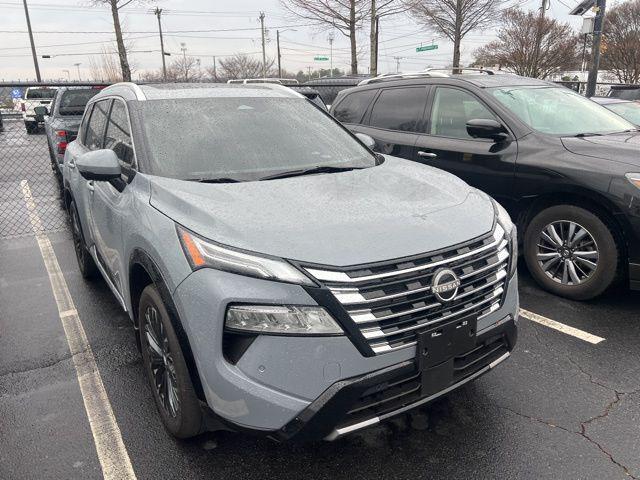 2024 Nissan Rogue Platinum FWD