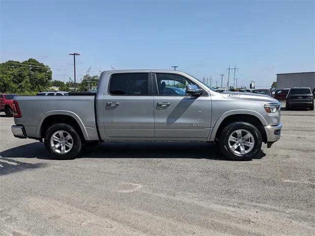 2019 RAM 1500 Laramie Crew Cab 4x4 57 Box