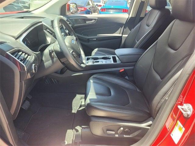 2021 Ford Edge Titanium