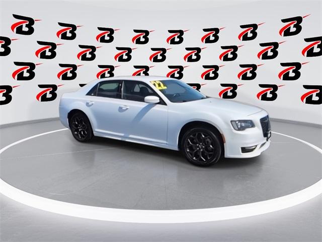 2022 Chrysler 300 Touring L AWD