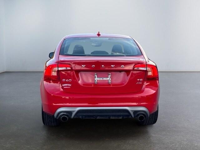 2017 Volvo S60 T5 Dynamic