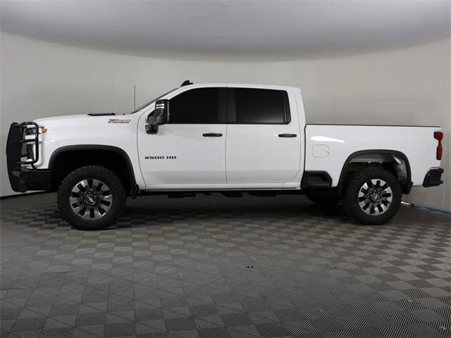 2024 Chevrolet Silverado 2500HD 4WD Crew Cab Standard Bed Custom