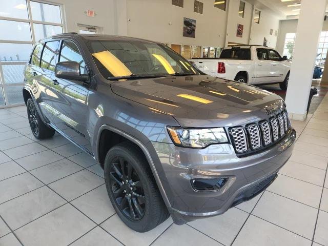 2021 Jeep Grand Cherokee Laredo X 4x4