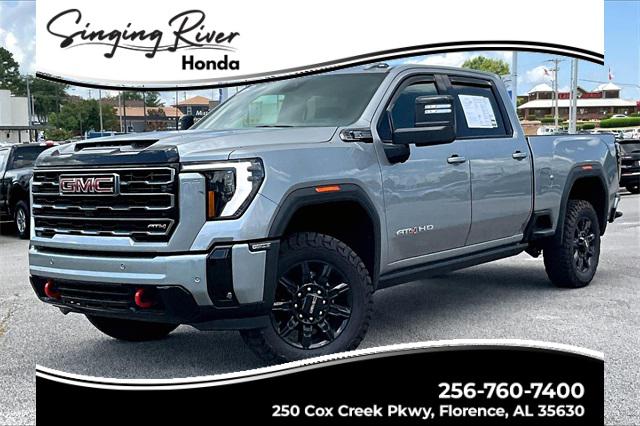 2025 GMC Sierra 2500HD 4WD Crew Cab Standard Bed AT4