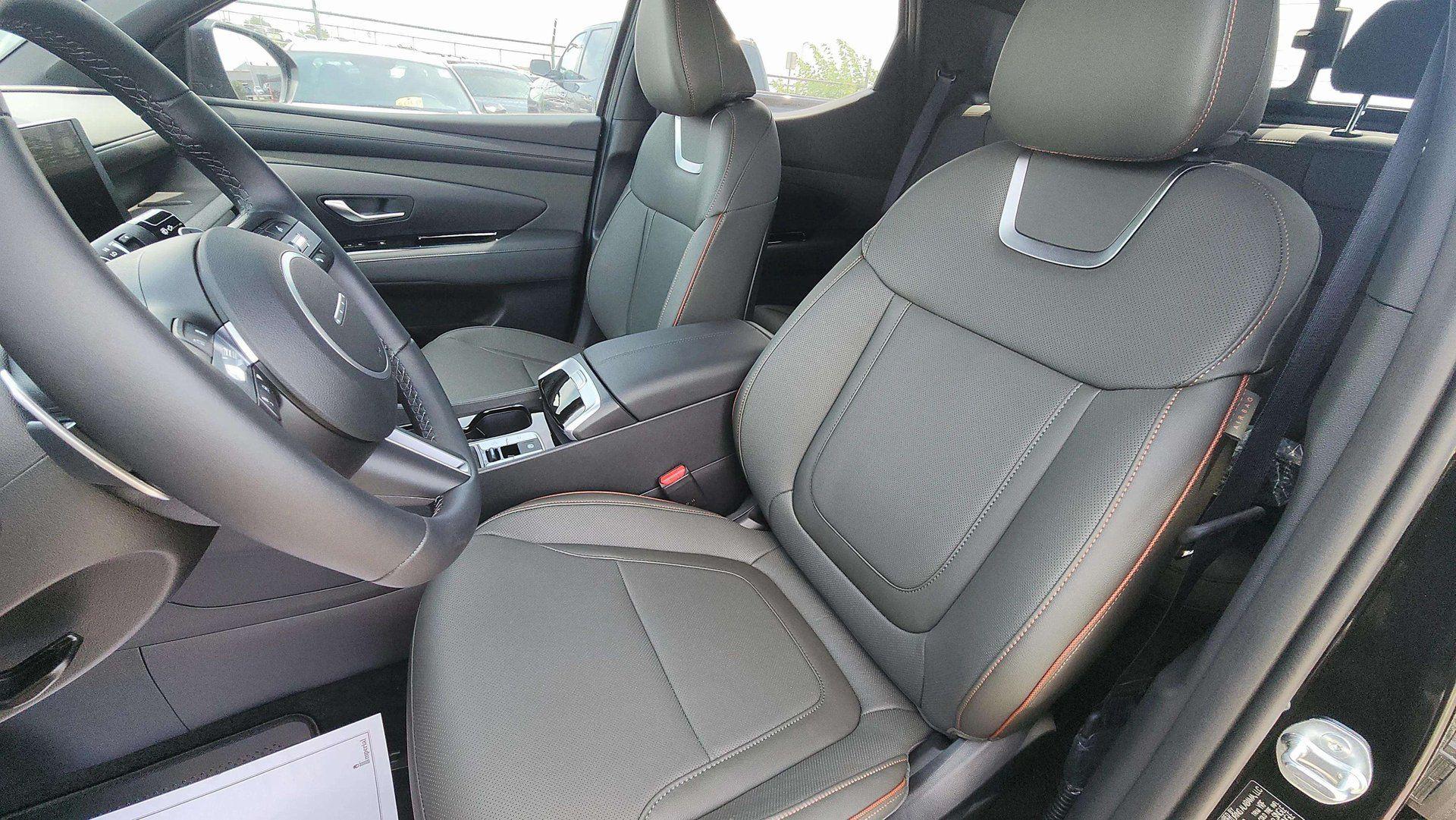 2025 Hyundai Santa Cruz Limited - Photo 10