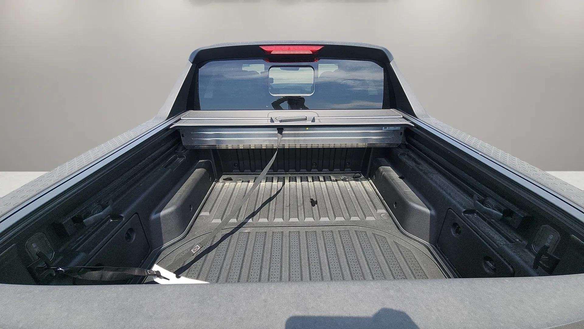 2025 Hyundai Santa Cruz Limited - Photo 27