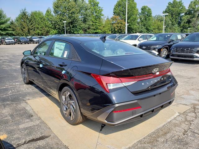 2025 Hyundai Elantra Hybrid SEL Sport