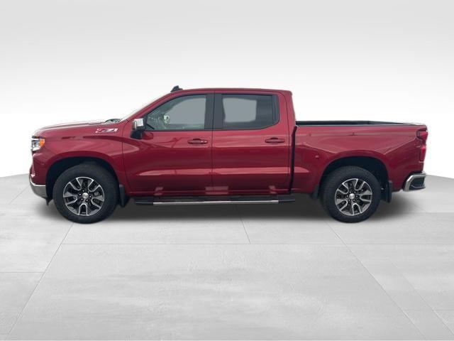 2023 Chevrolet Silverado 1500 4WD Crew Cab Standard Bed LT