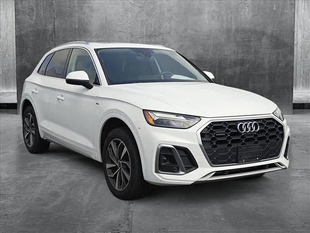 2022 Audi Q5 Premium Plus 45 TFSI S line quattro S tronic