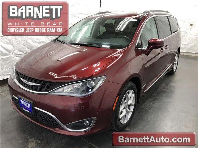 2017 Chrysler Pacifica Touring-L 2017 Chrysler Pacifica Touring-L