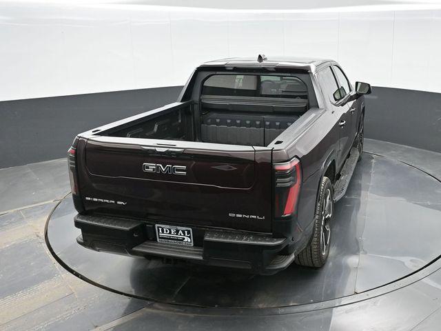 2025 GMC Sierra Max Range Denali