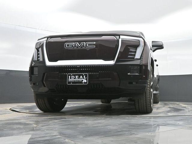 2025 GMC Sierra Max Range Denali