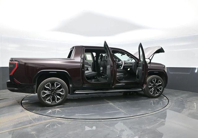 2025 GMC Sierra Max Range Denali