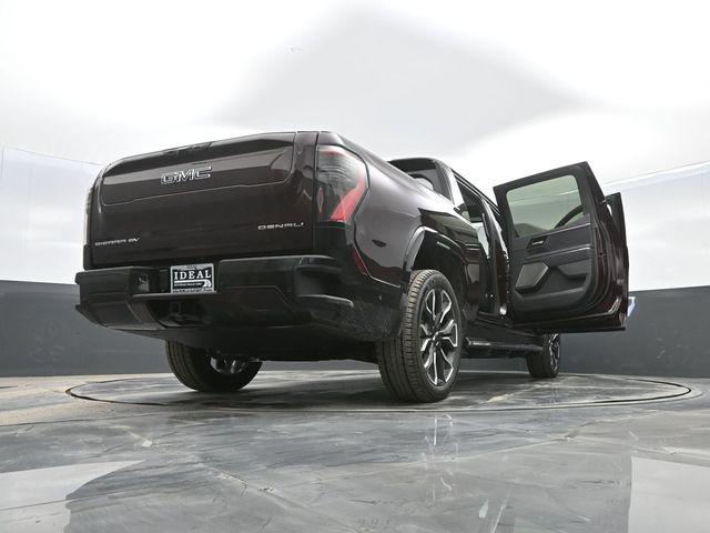 2025 GMC Sierra Max Range Denali