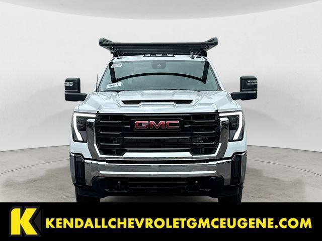 2025 GMC Sierra 3500HD Pro