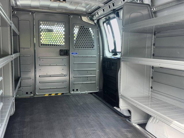 2025 GMC Savana Cargo RWD 2500 Regular Wheelbase Work Van