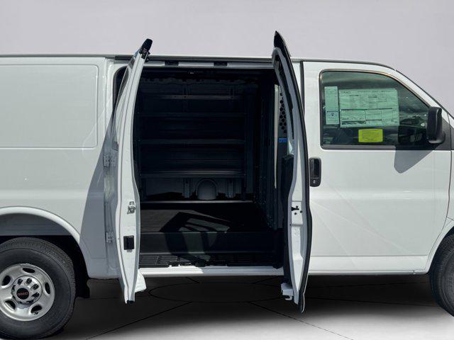 2025 GMC Savana Cargo RWD 2500 Regular Wheelbase Work Van