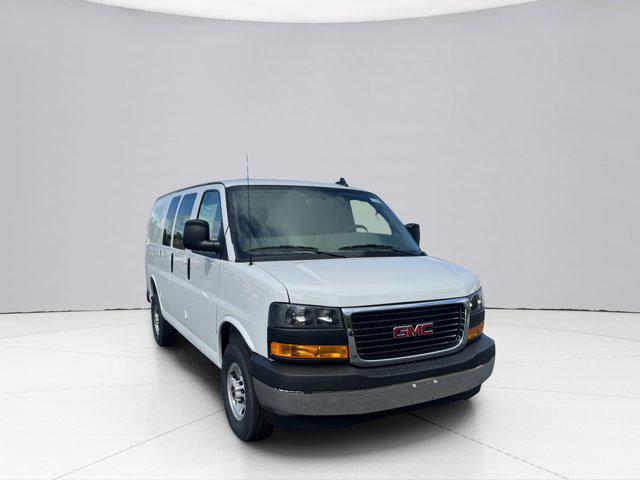 2025 GMC Savana Cargo RWD 2500 Regular Wheelbase Work Van