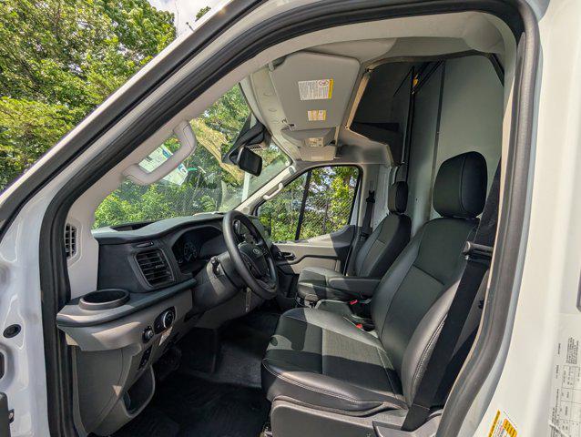 2025 Ford Transit Cutaway Base