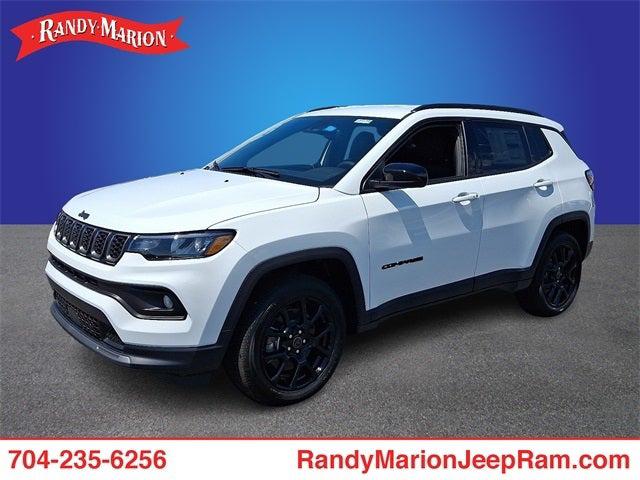 2025 Jeep Compass COMPASS LATITUDE 4X4
