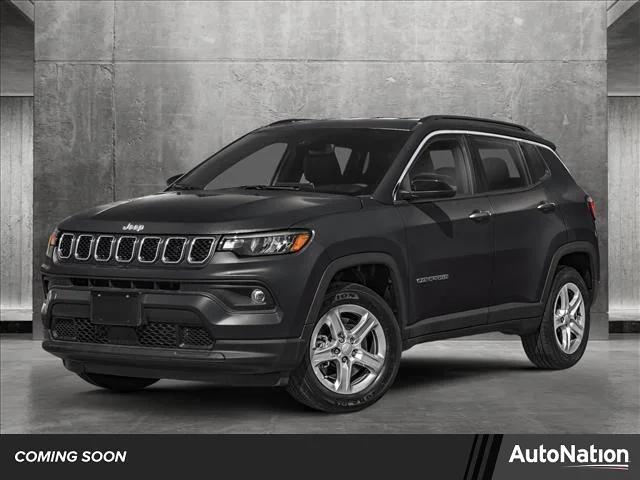 2025 Jeep Compass COMPASS LATITUDE 4X4