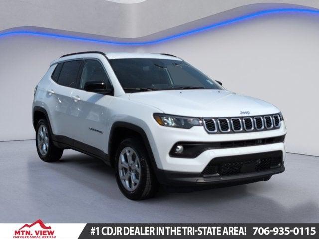 2025 Jeep Compass COMPASS LATITUDE 4X4