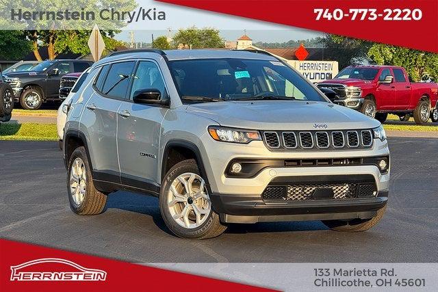 2025 Jeep Compass COMPASS LATITUDE 4X4