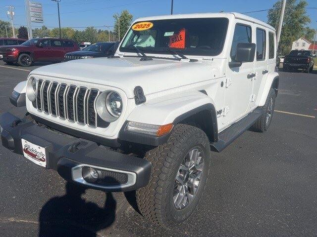 2025 Jeep Wrangler 4-Door Sahara 4x4