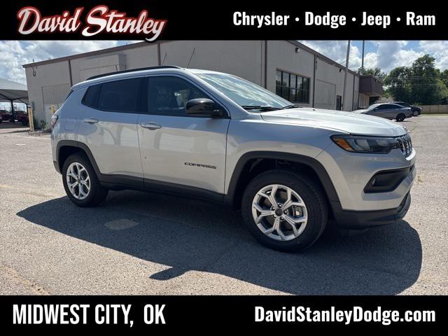 2025 Jeep Compass COMPASS LATITUDE 4X4