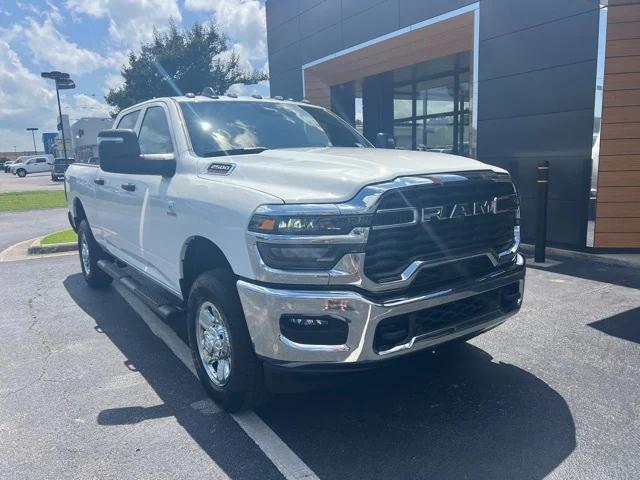 2025 RAM Ram 2500 RAM 2500 TRADESMAN CREW CAB 4X4 64 BOX
