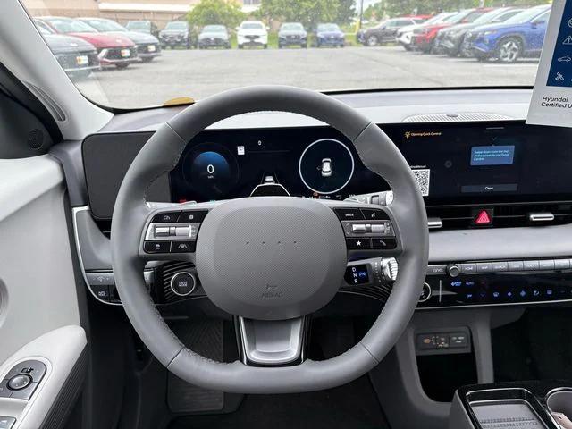 2025 Hyundai IONIQ 5 SE Standard Range