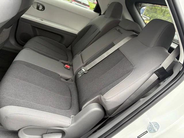 2025 Hyundai IONIQ 5 SE Standard Range